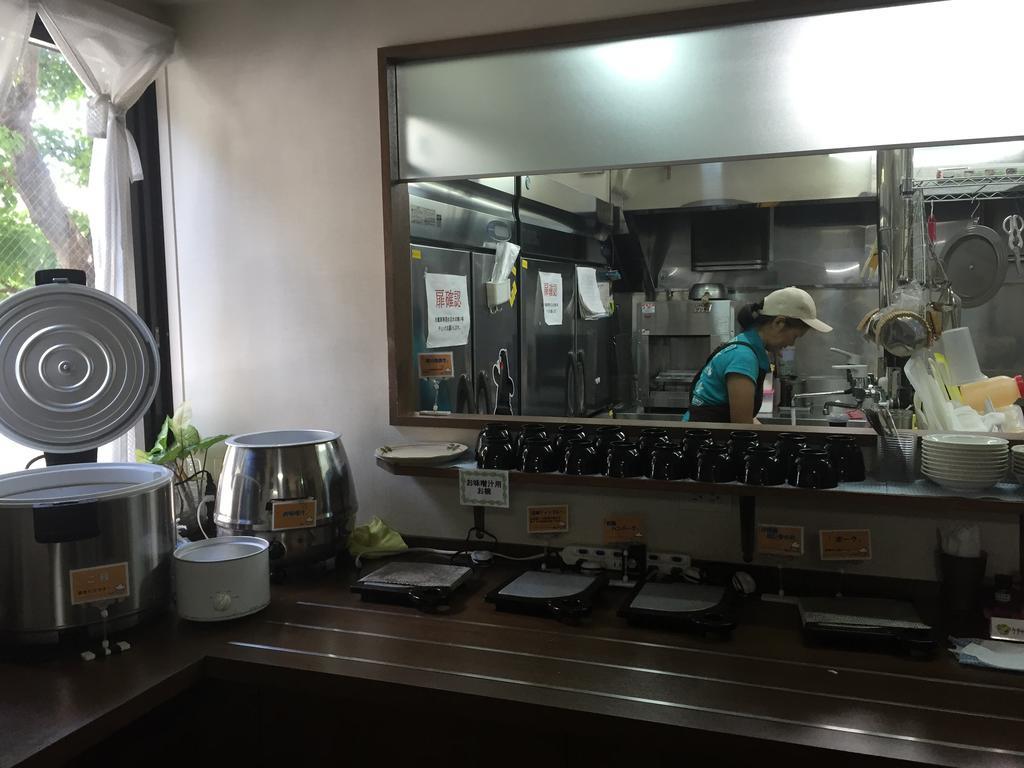 Airway Hotel นาฮะ ภายนอก รูปภาพ